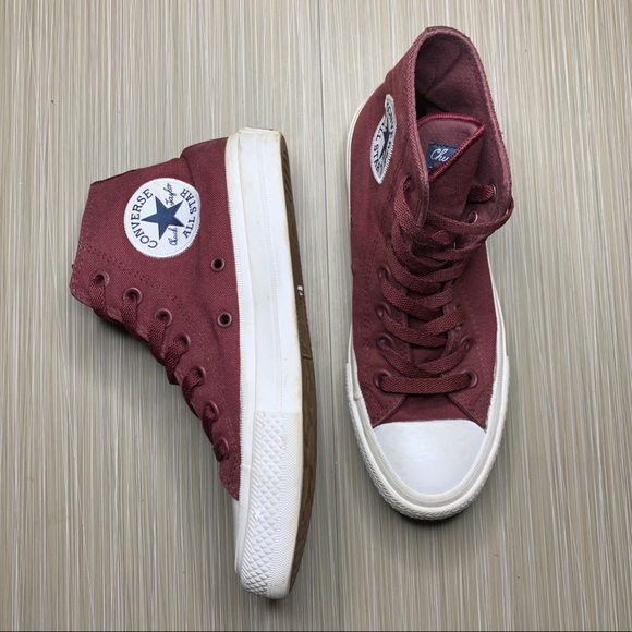 chuck taylor bordeaux